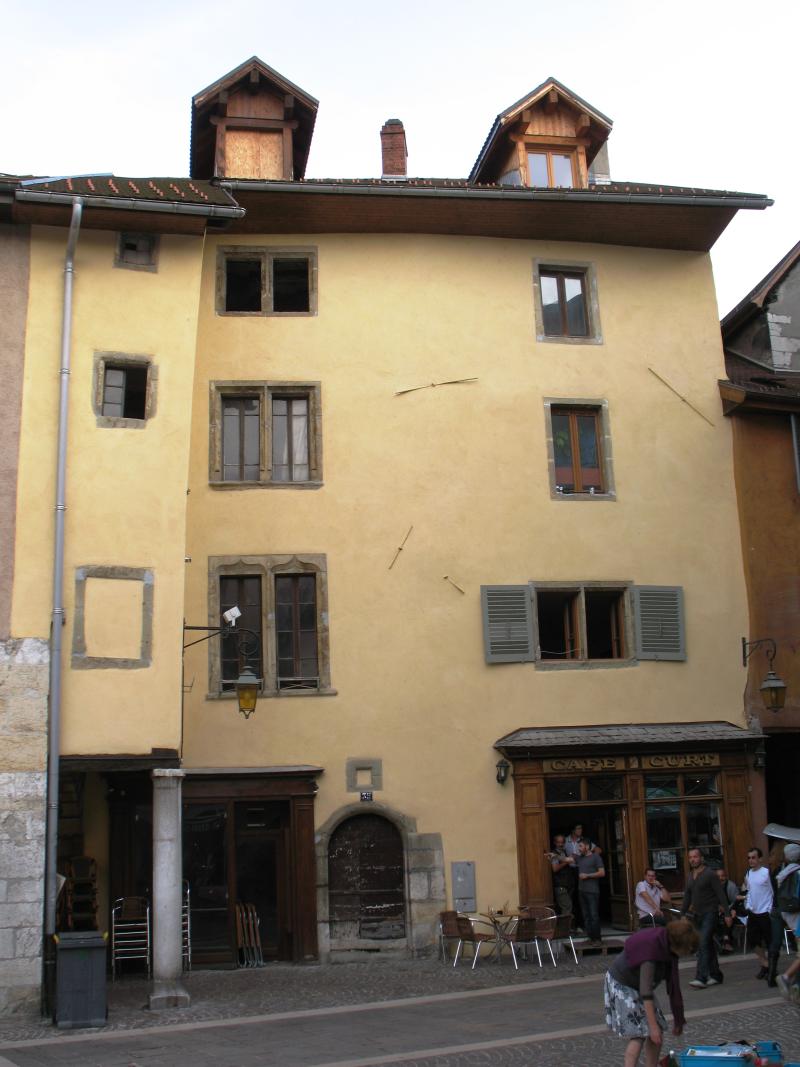 Magasin, Annecy