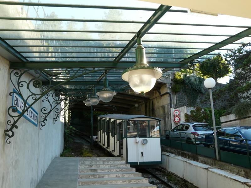 Funiculaire d'Evian-les-Bains à Neuvecelle (également sur commune de Neuvecelle), Évian-les-Bains