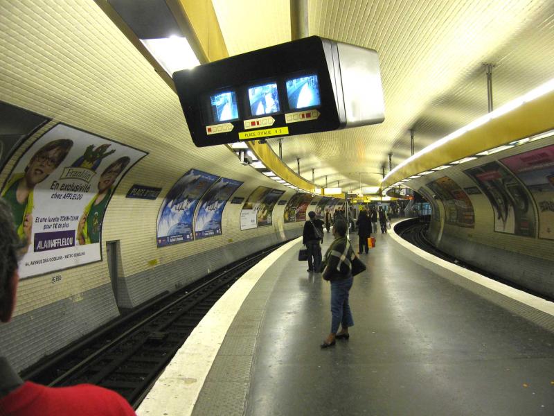 Métropolitain, station Place d'Italie, Paris 13e