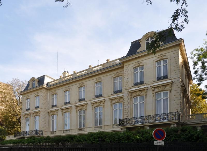 Hôtel de Monpelas, actuellement ambassade de la République d'Angola, Paris 16e
