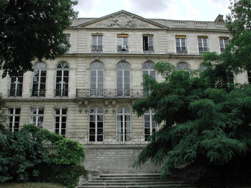 Ancien hôtel de Vendôme, actuellement Ecole Nationale Supérieure des Mines, Paris 6e