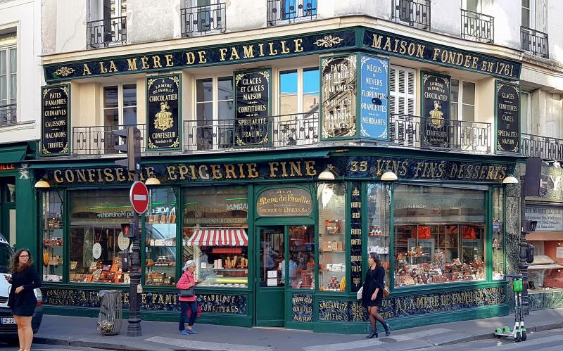 Epicerie fine A la mère de famille, Paris 9e
