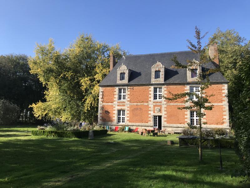 Manoir de Roquefort, Angiens
