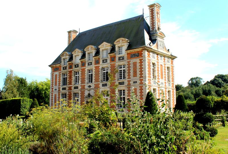 Château du Val-d'Arques, Saint-Eustache-la-Forêt