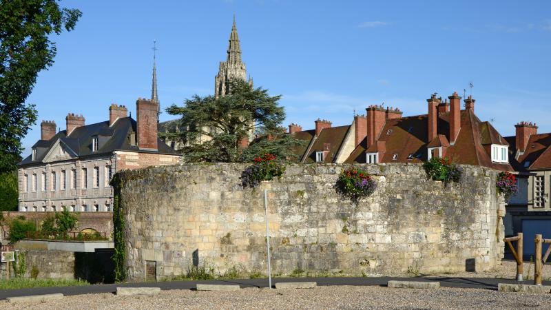 Anciennes fortifications, Rives-en-Seine