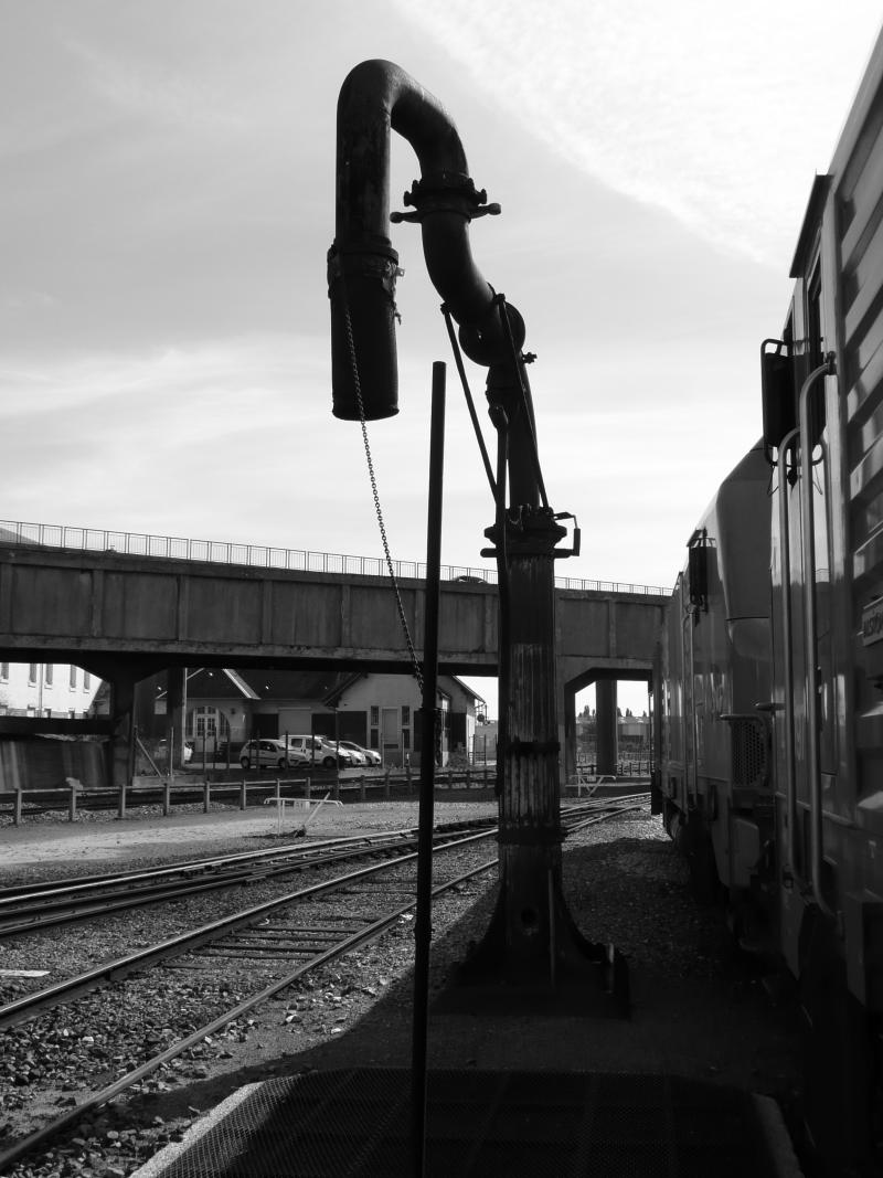 Grues hydrauliques