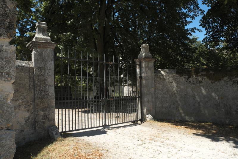Château, Égreville