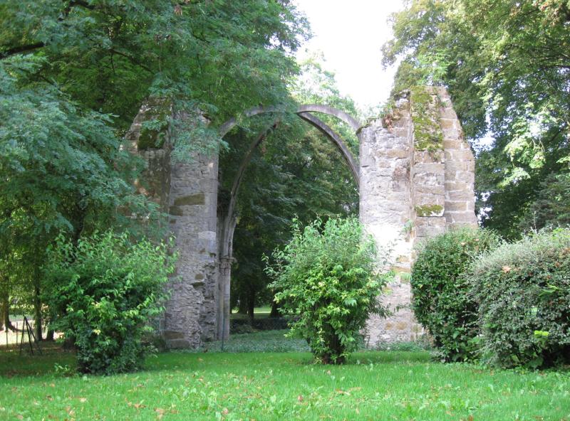 Eglise du château (restes de l'ancienne), Gurcy-le-Châtel