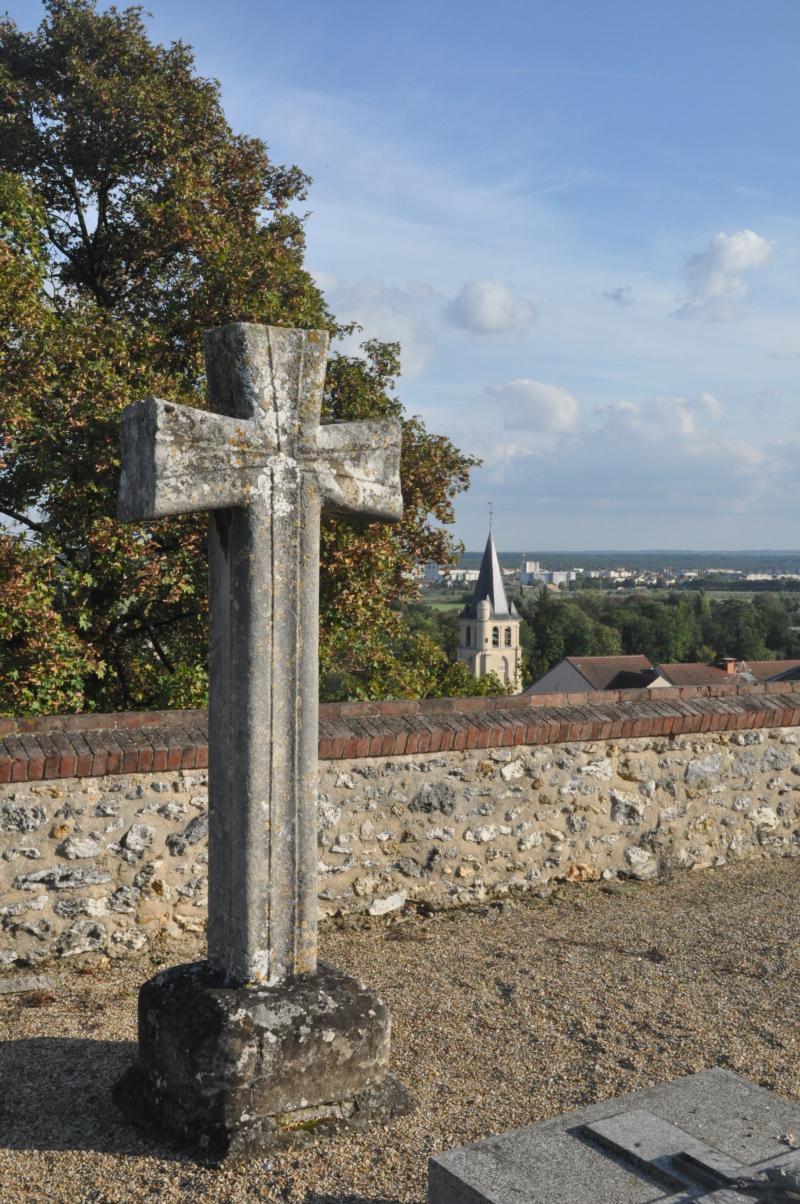 Croix romane, Andrésy