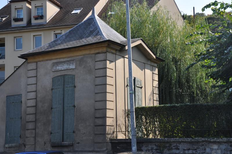 Pavillon dit Pavillon de Blois, Bougival