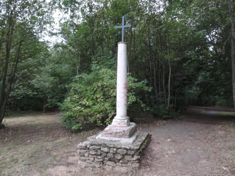 Croix Saint-Michel, L'Étang-la-Ville