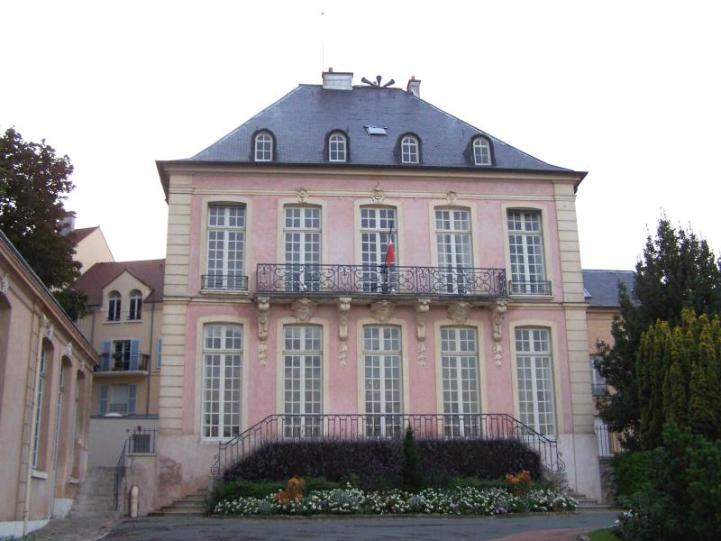 Hôtel Couvray ou Couvé (ancien), Marly-le-Roi