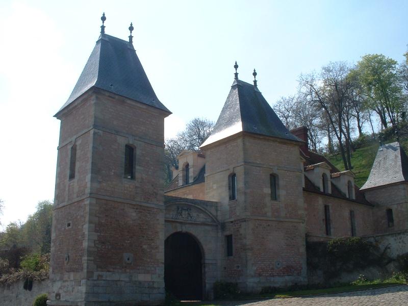 Château Ronsard-Maeterlinck (ancien), Médan