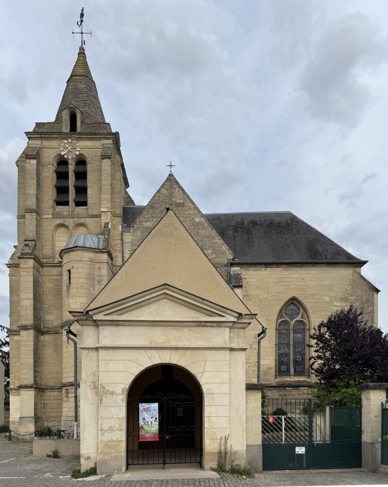 Église Saint-Vincent, Le Mesnil-le-Roi