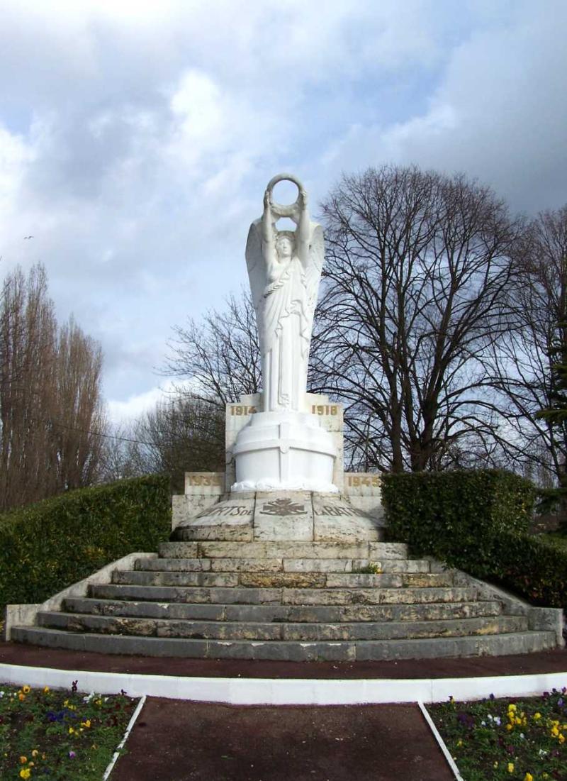 Monument aux morts de la batellerie, Chavenay
