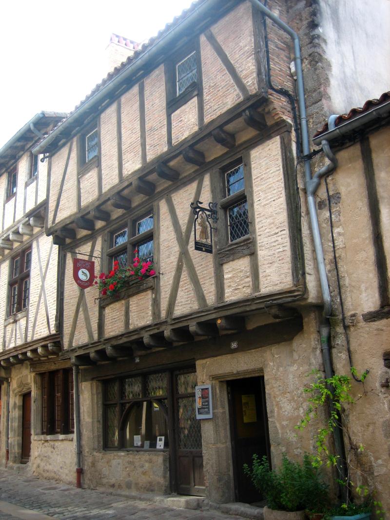 Maisons, Parthenay