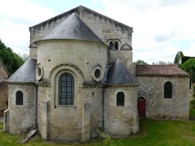 Eglise Saint-Généroux, Saint-Généroux