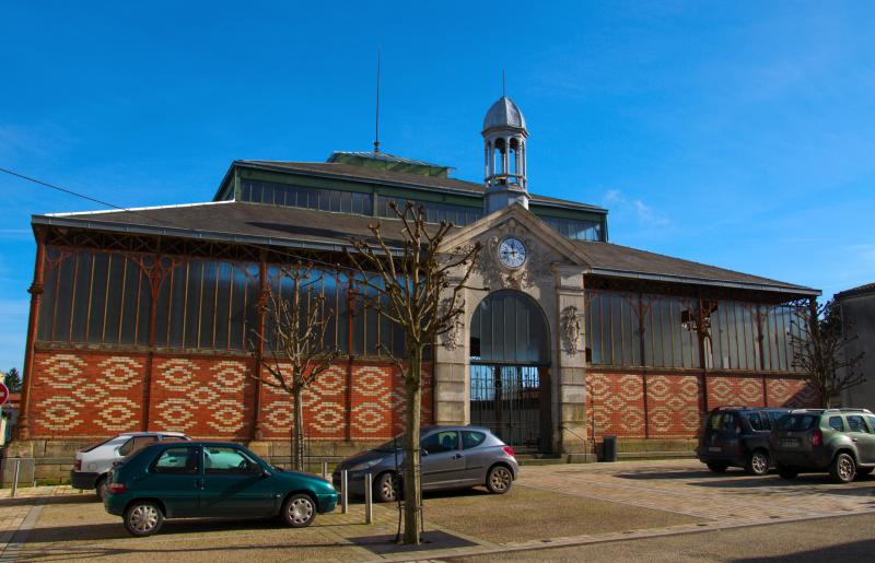 Marché couvert, Coulonges-sur-l'Autize