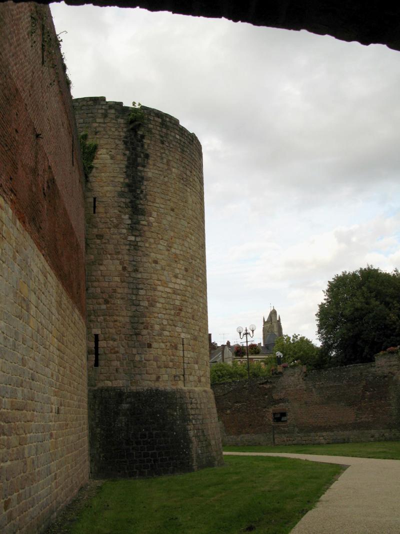 Château, Péronne