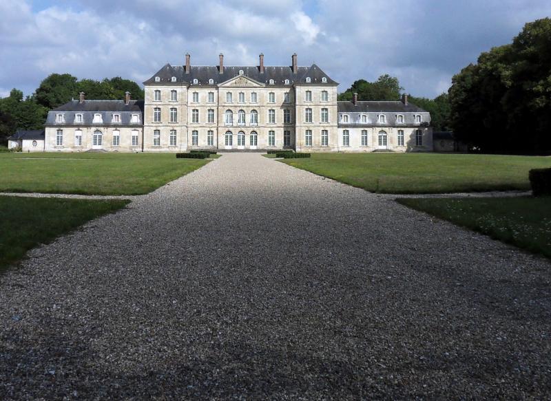 Château de Clermont-Tonnerre, Poulainville