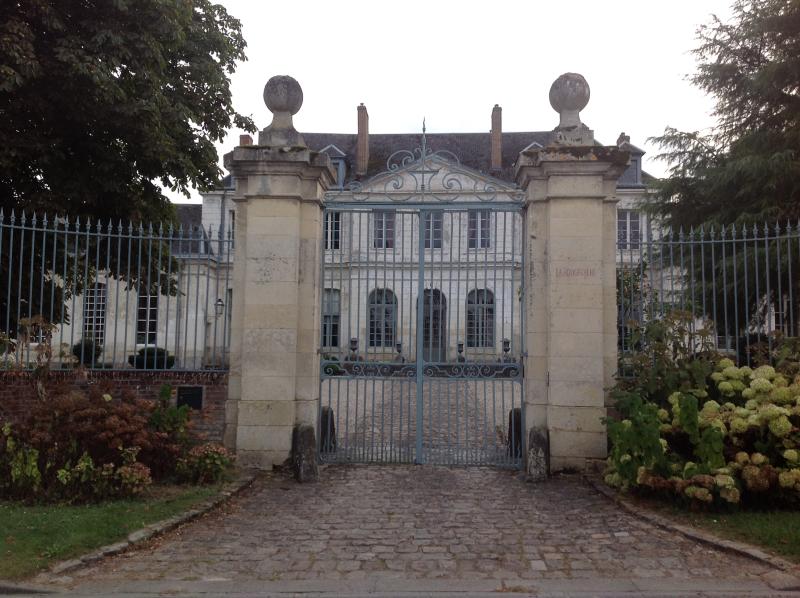 Château et ferme, Guyencourt-sur-Noye