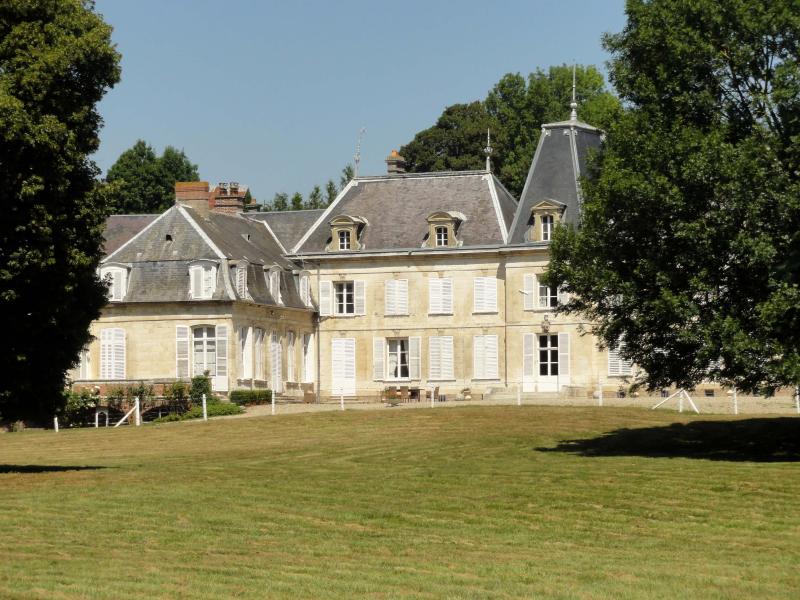 Château, La Chaussée-Tirancourt