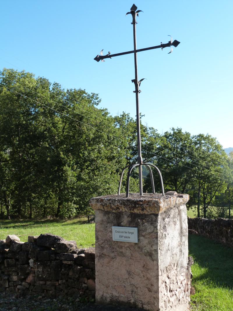Croix en fer forgé, Les Cabannes