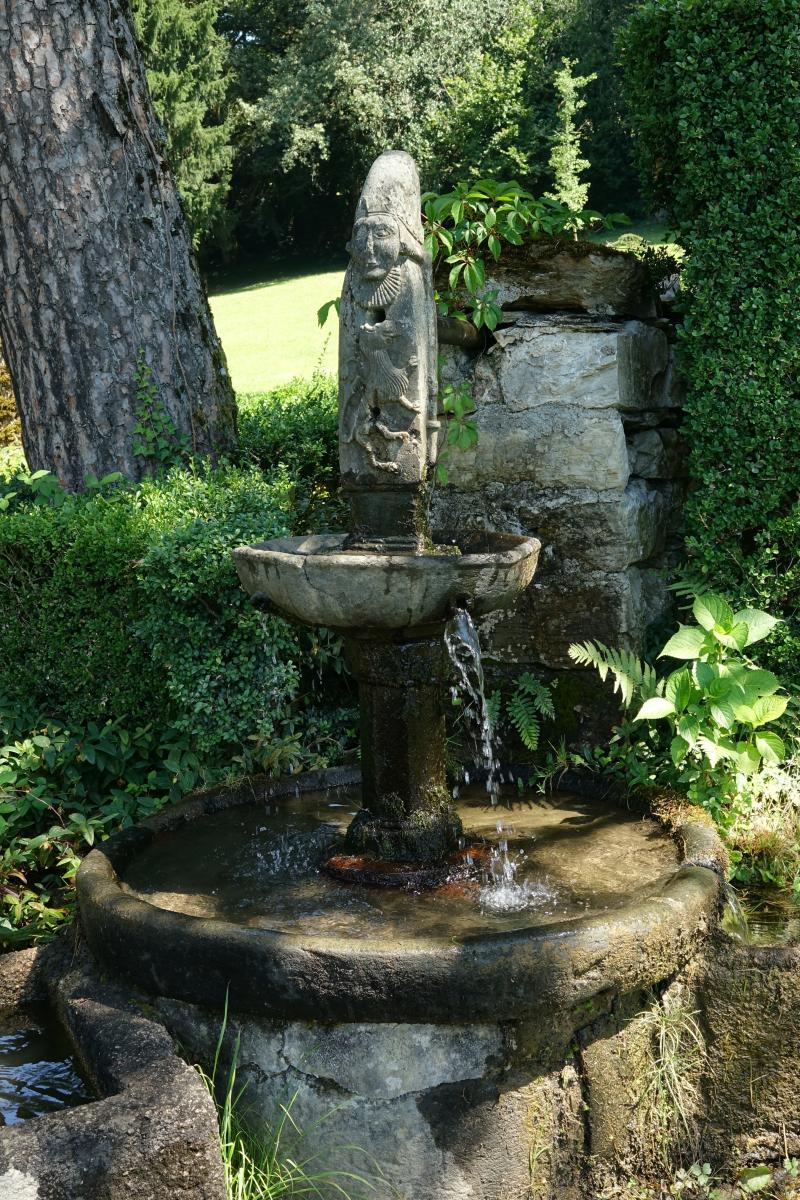 Fontaine de Recoule, Viane