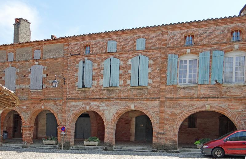 Immeuble, Auvillar