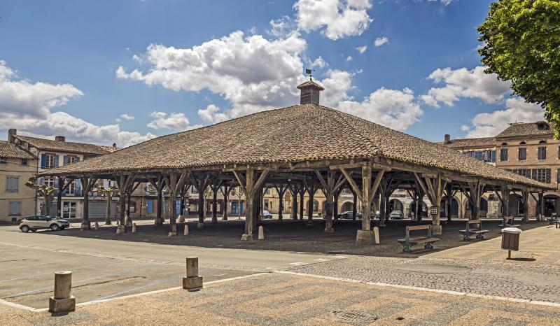 Halle, Beaumont-de-Lomagne