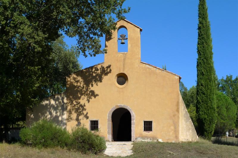 Chapelle Saint-Denis, Bagnols-en-Forêt