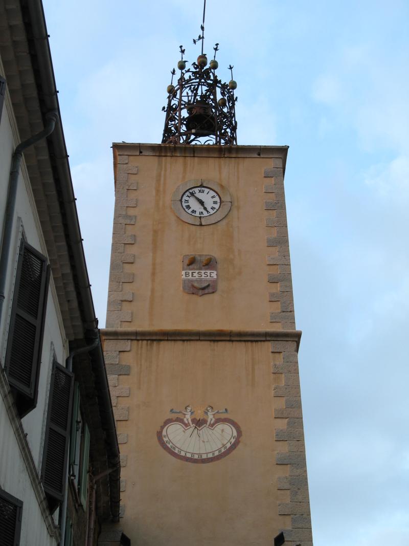 Beffroi (ancien), Besse-sur-Issole