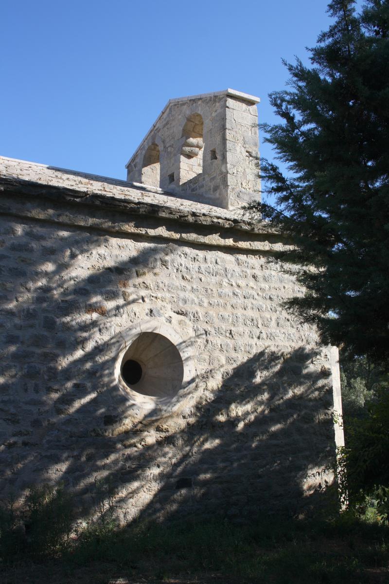 Chapelle des Templiers, Bras