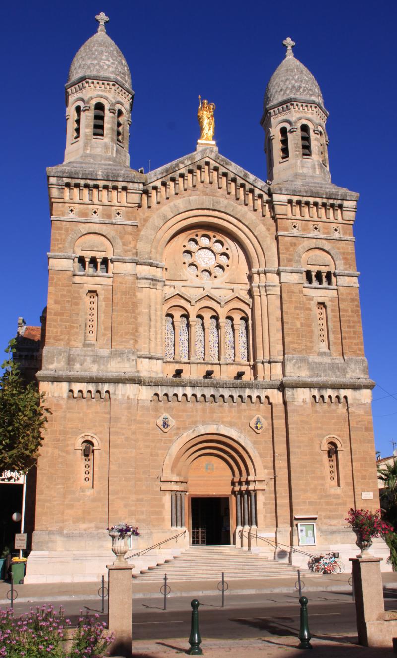 Basilique Notre-Dame-de-la-Victoire, Saint-Raphaël