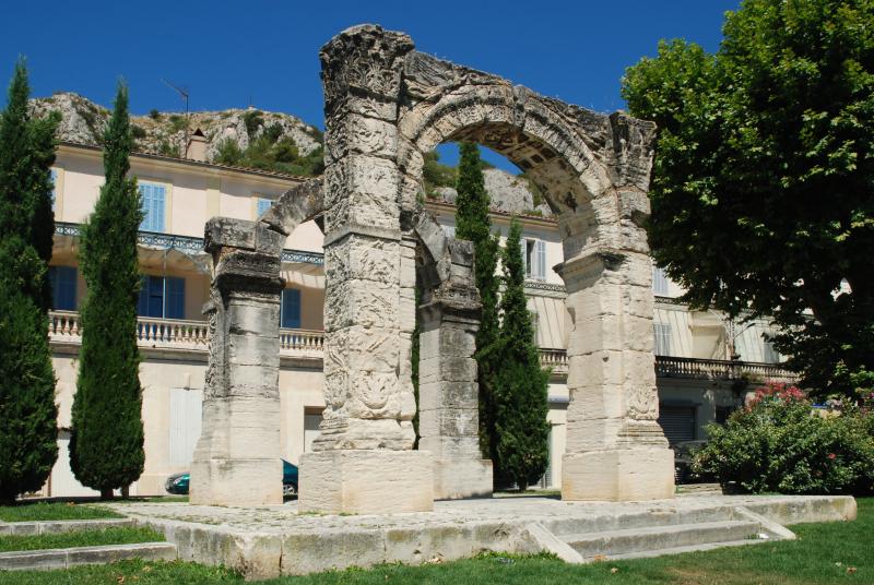 Arc antique, Cavaillon