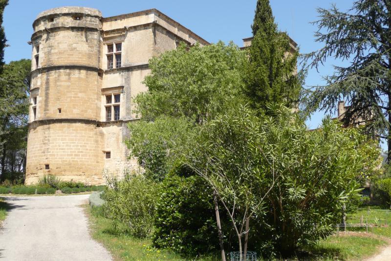 Château, Lourmarin