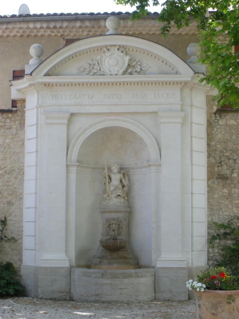 Fontaine de l'Hôtel de ville, Pernes-les-Fontaines