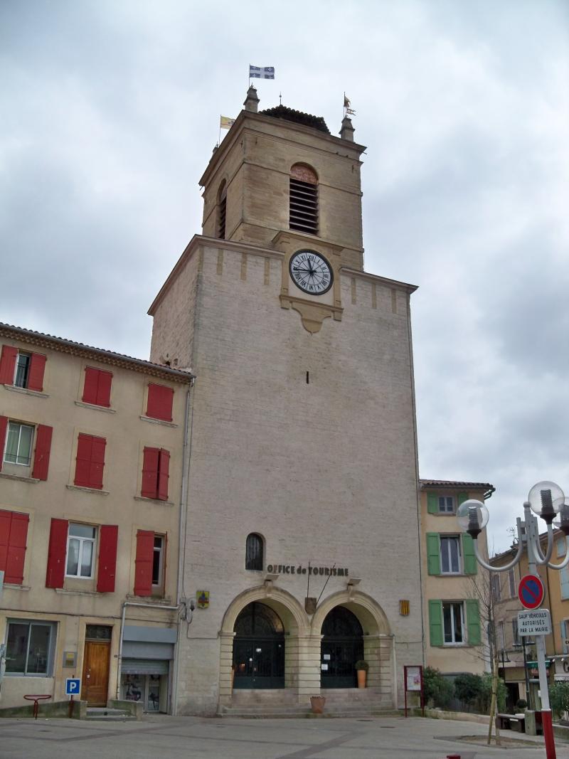 Donjon, Pertuis