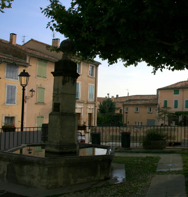 Fontaine publique, Saint-Saturnin-lès-Apt