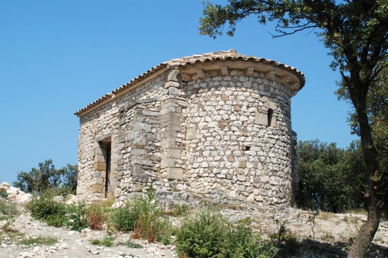 Monastère fortifié de Thouzon (ancien), Le Thor