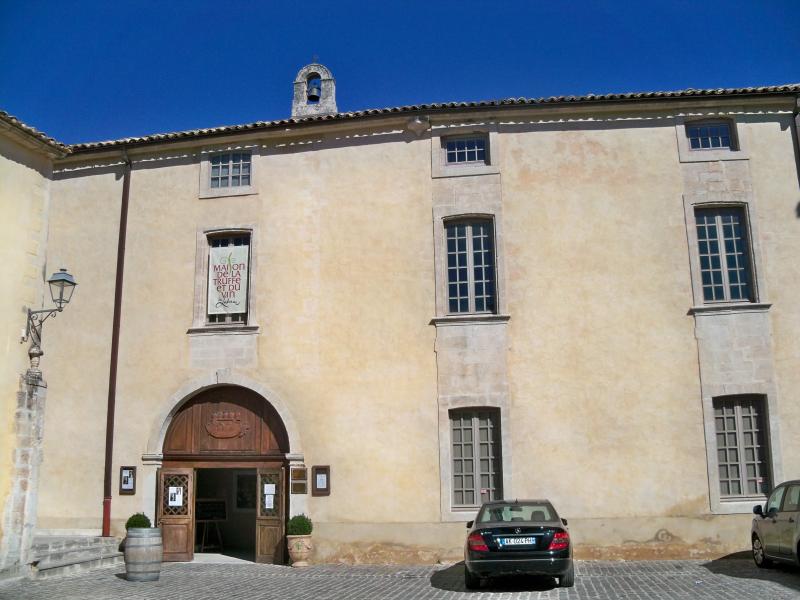 Ancien hôtel Astier de Montfaucon, puis ancien hospice, Ménerbes