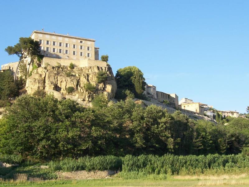 Château de Lauris, Lauris