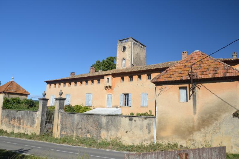 Château de la Corrée, Lourmarin