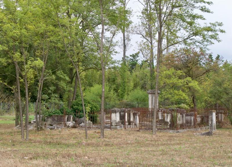 Ancien cimetière juif, L'Isle-sur-la-Sorgue