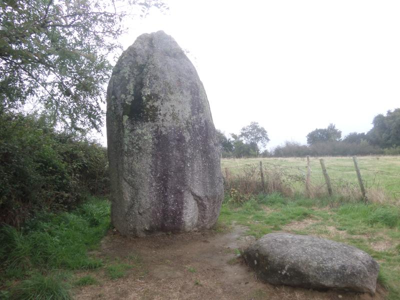 Menhir, Avrillé