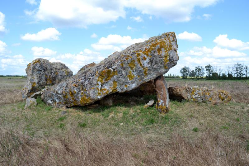 Dolmen dit Briande II, Arçay