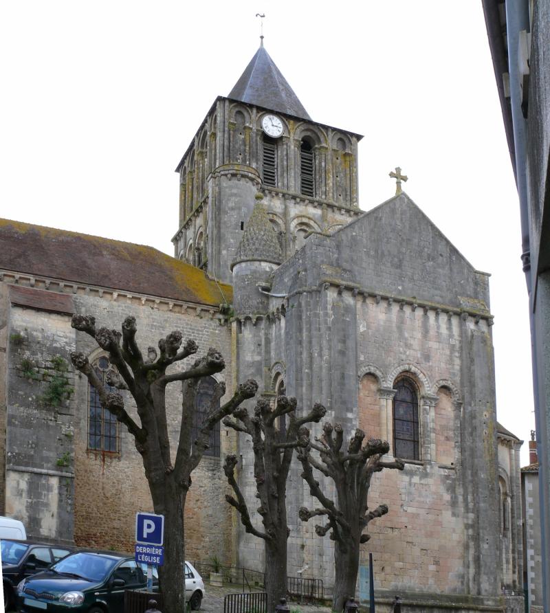Eglise Notre-Dame-et-Saint-Junien, Lusignan