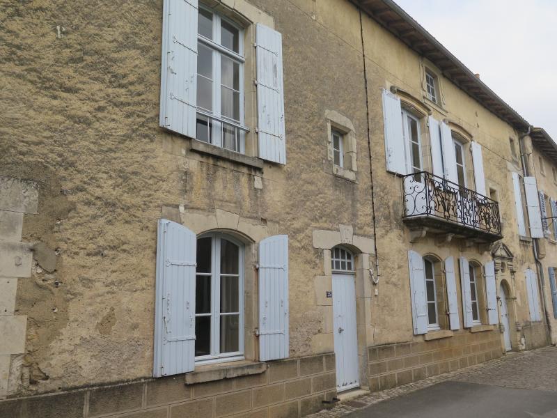 Maison du Gouverneur, Lusignan