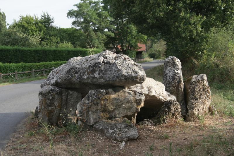 Dolmen de Loubressac, Mazerolles