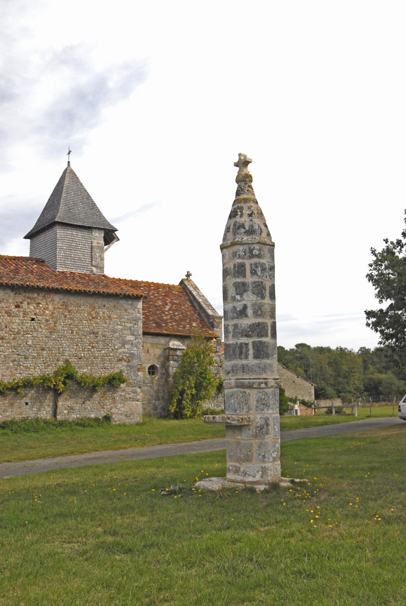 Lanterne des Morts de Moussac